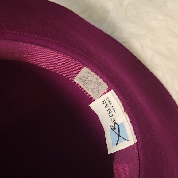 Xsetmar hats - Picture 3 of 5